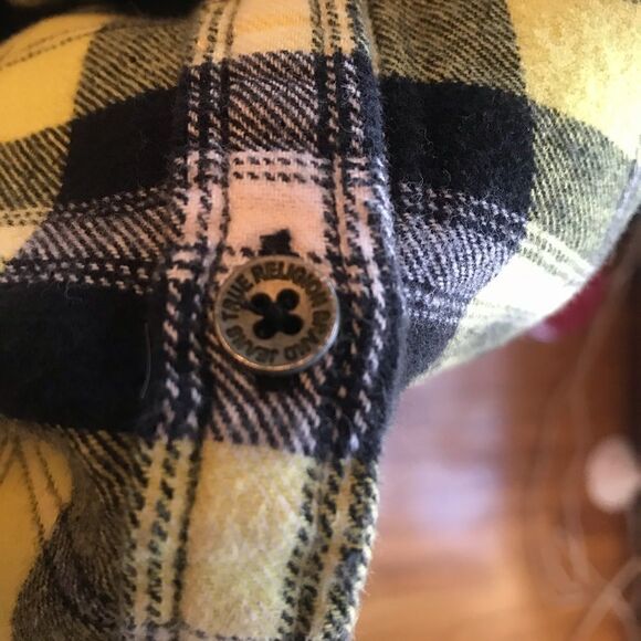 True Religion M Flannel Buttonup. Yellow/black/white plaid. Clueless Vibe!!!vmas - Picture 7 of 10